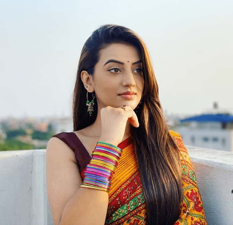 Akshara Singh star